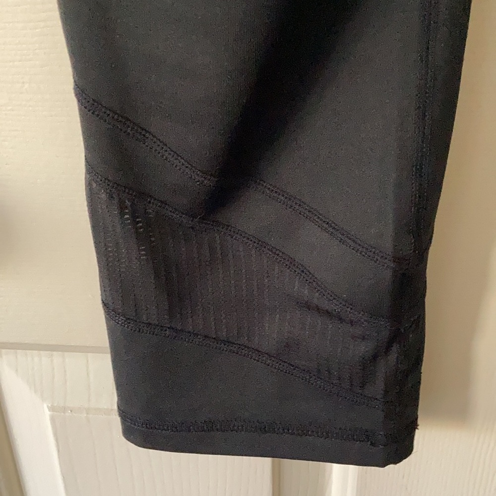 Capri black Reebok workout pants large - Picture 5 of 7